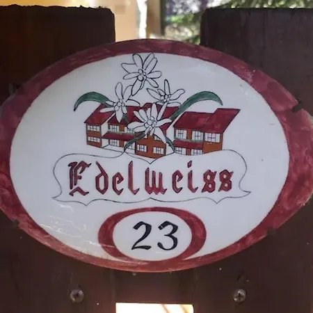 Апартаменты Edelweiss *